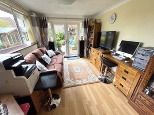 Photo 9- click for photo gallery